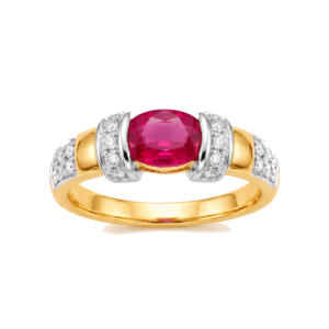 Anel com Gema Oval Vermelha e Detalhes Brilhantes Bicolor